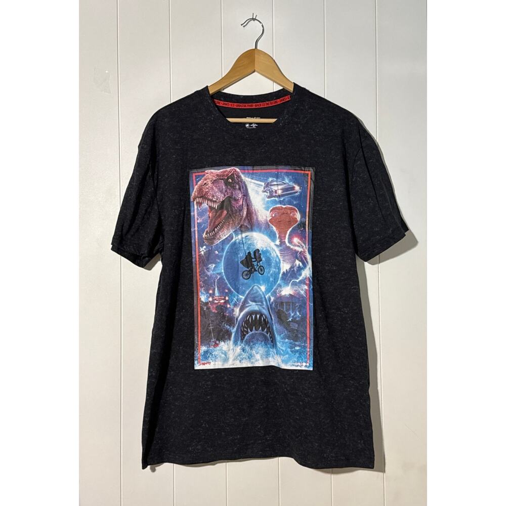 Universal Studios Movie Mashup Graphic T-Shirt Men’s XL Black
